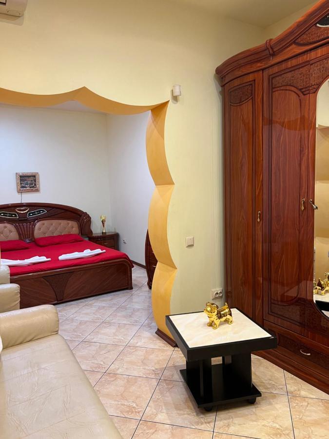 Aurora Boutique-Studio Premium Bed & Breakfast Букурещ Екстериор снимка